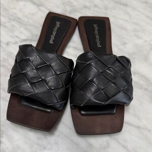 Sam Edelman Black Leather Woven SLip On Flats Size 37